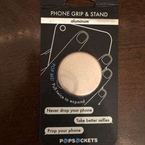 Never been used rose gold pop socket 💖